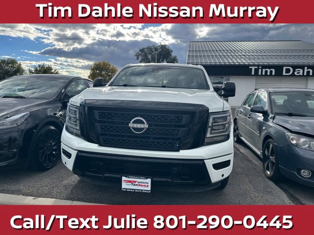 Used 2023 Nissan Titan SV w/ SV Convenience Package AWD/4WD image 6