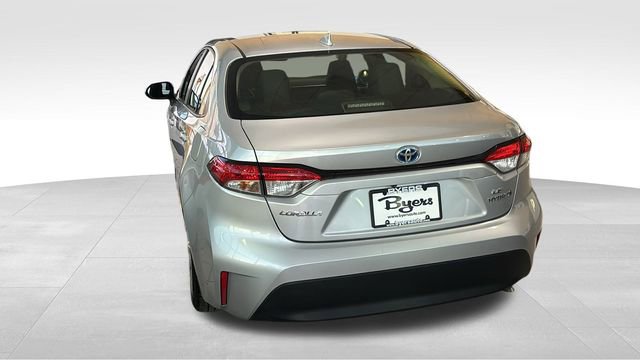 Used 2024 Toyota Corolla LE image 4