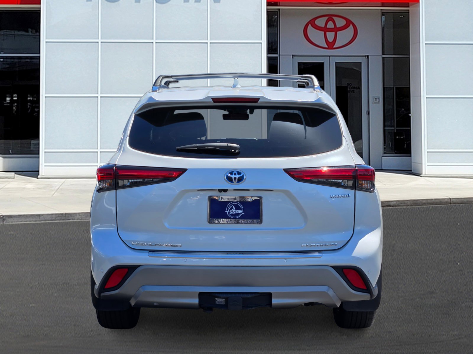 Used 2023 Toyota Highlander Platinum AWD/4WD image 5