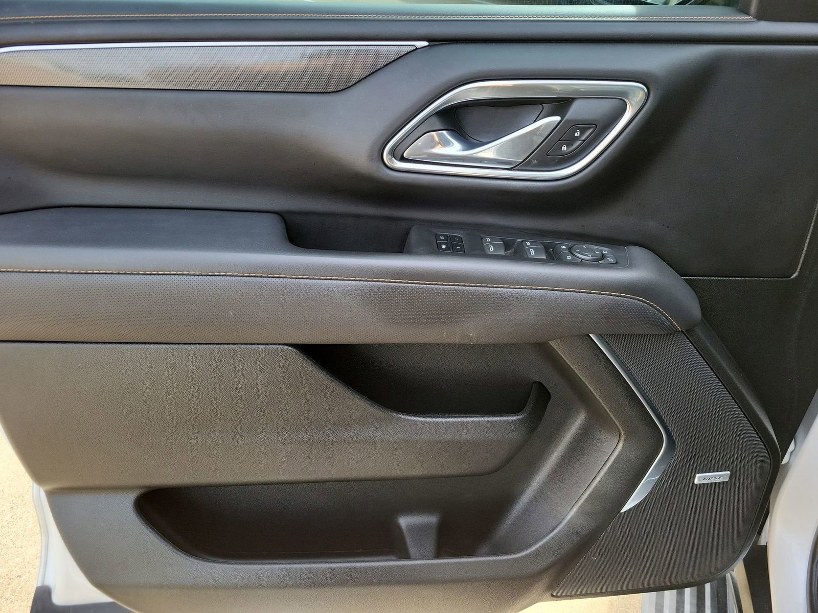 Certified 2023 GMC Yukon AT4 w/ AT4 Premium Plus Package image 23