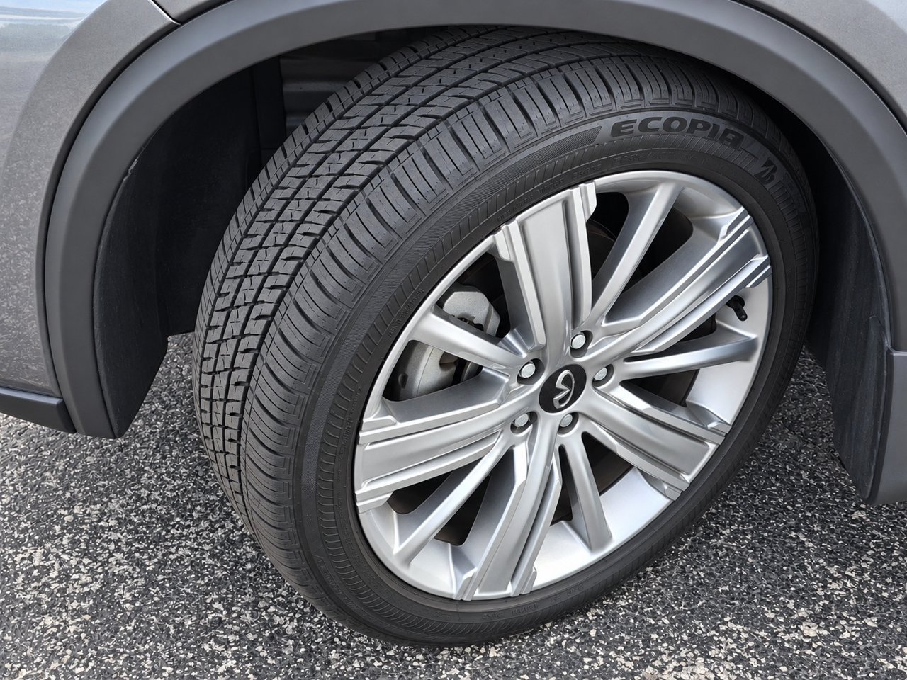 Used 2020 INFINITI QX50 Sensory w/ Proactive Package AWD/4WD image 12