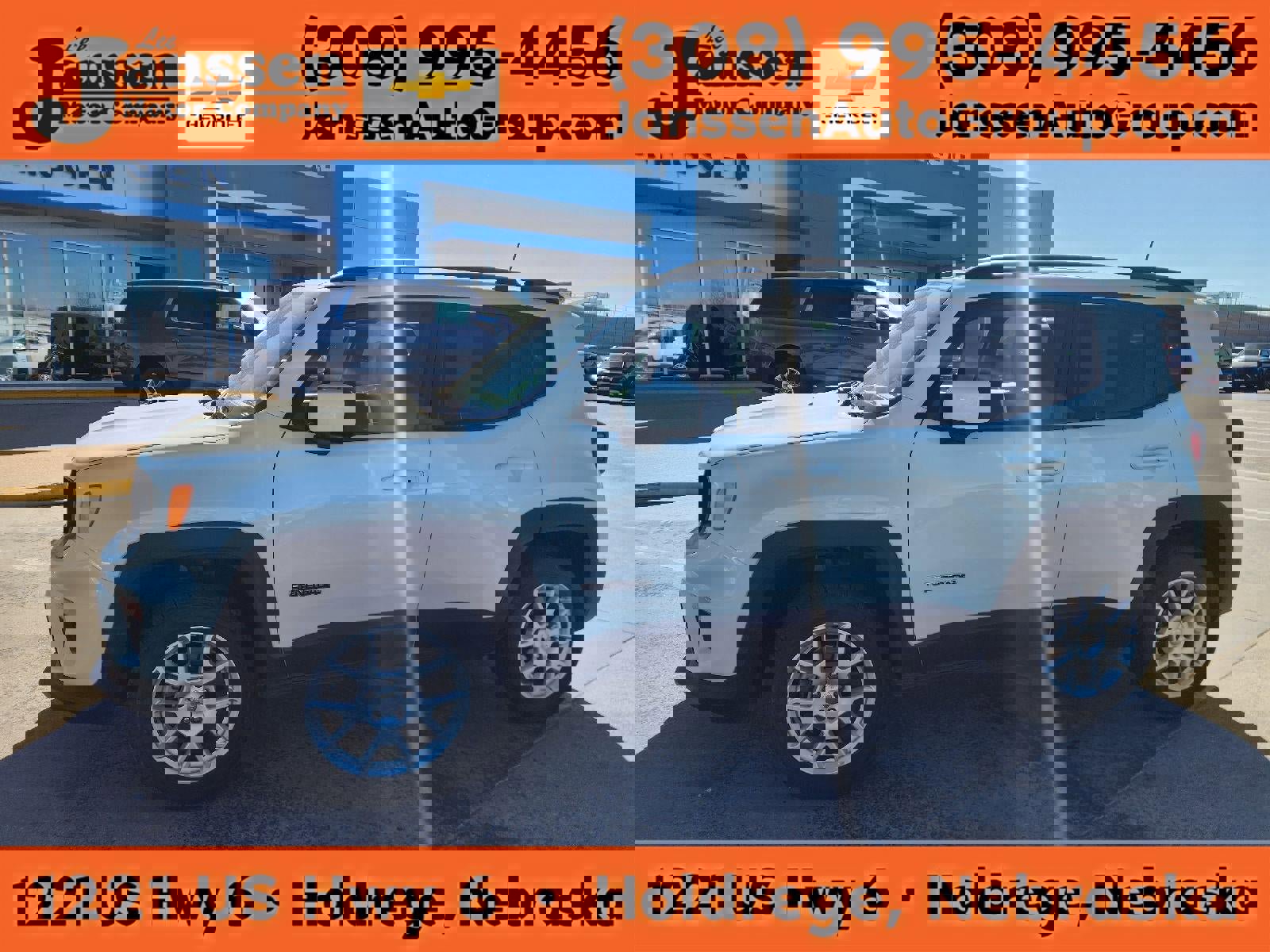 Used 2020 Jeep Renegade Latitude w/ Cold Weather Group image 1