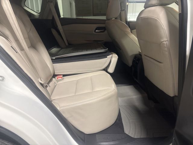 Used 2021 Nissan Rogue SL image 10