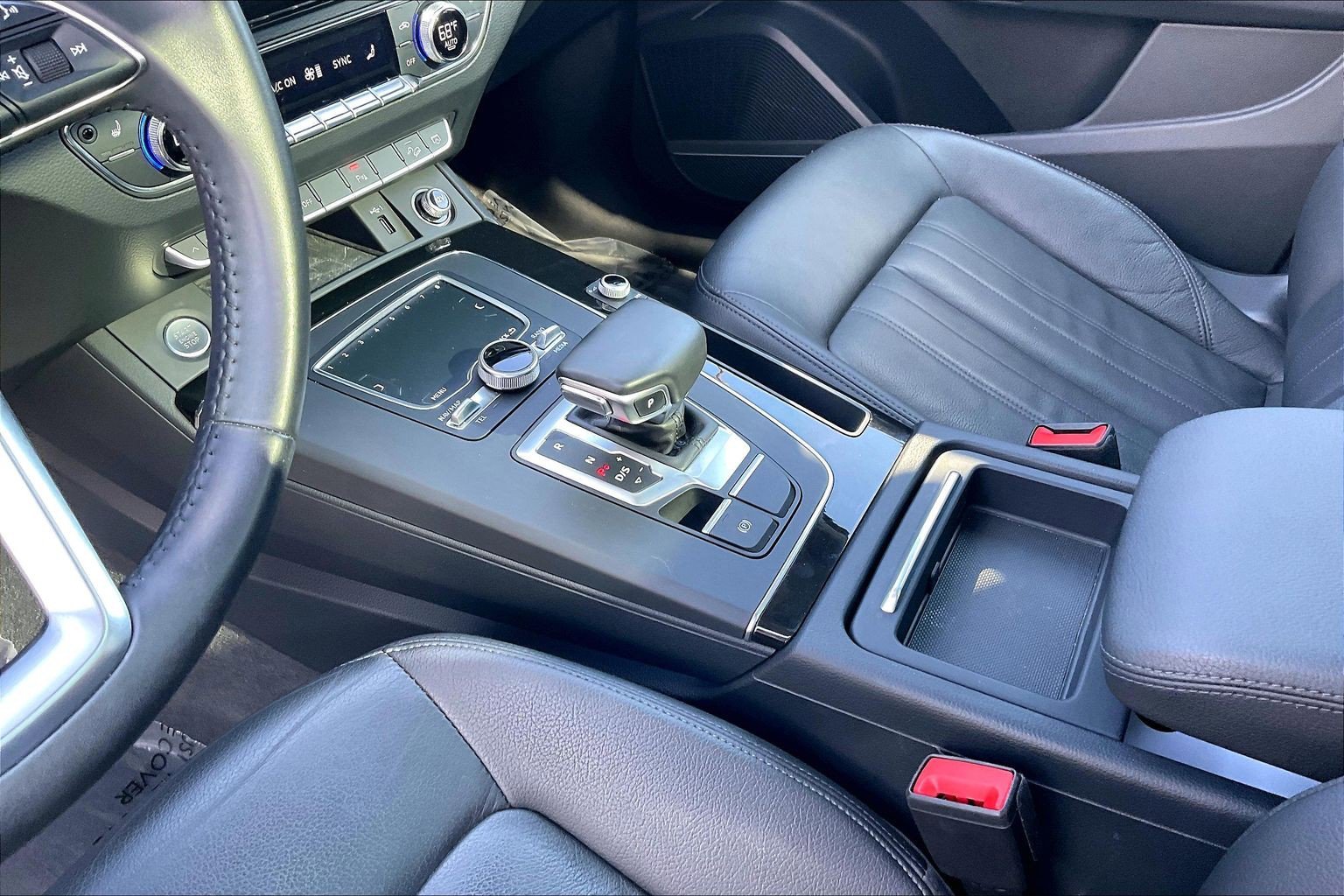 Used 2018 Audi Q5 2.0T Premium Plus w/ Premium Plus Package AWD/4WD image 16