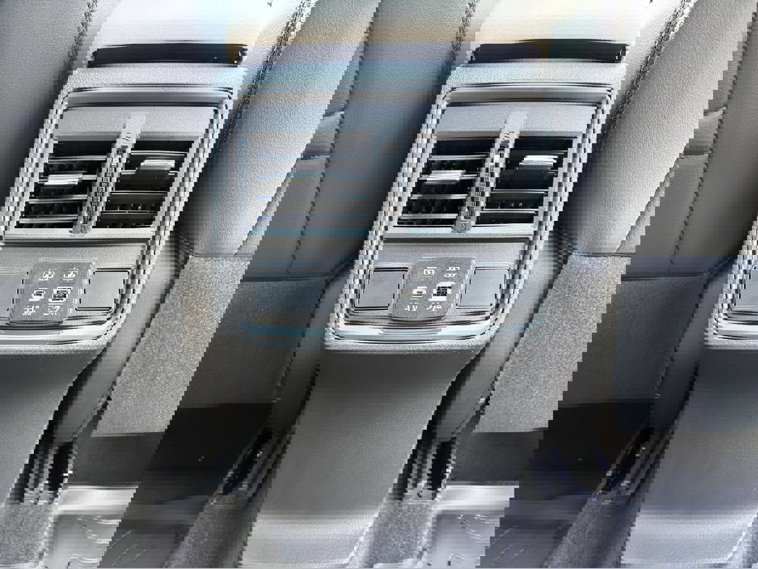 New 2026 Subaru Forester Premium image 32