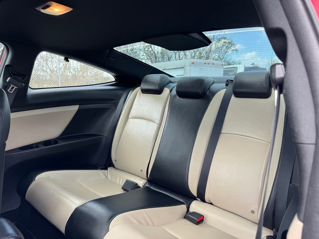 Used 2018 Honda Civic EX-L image 14