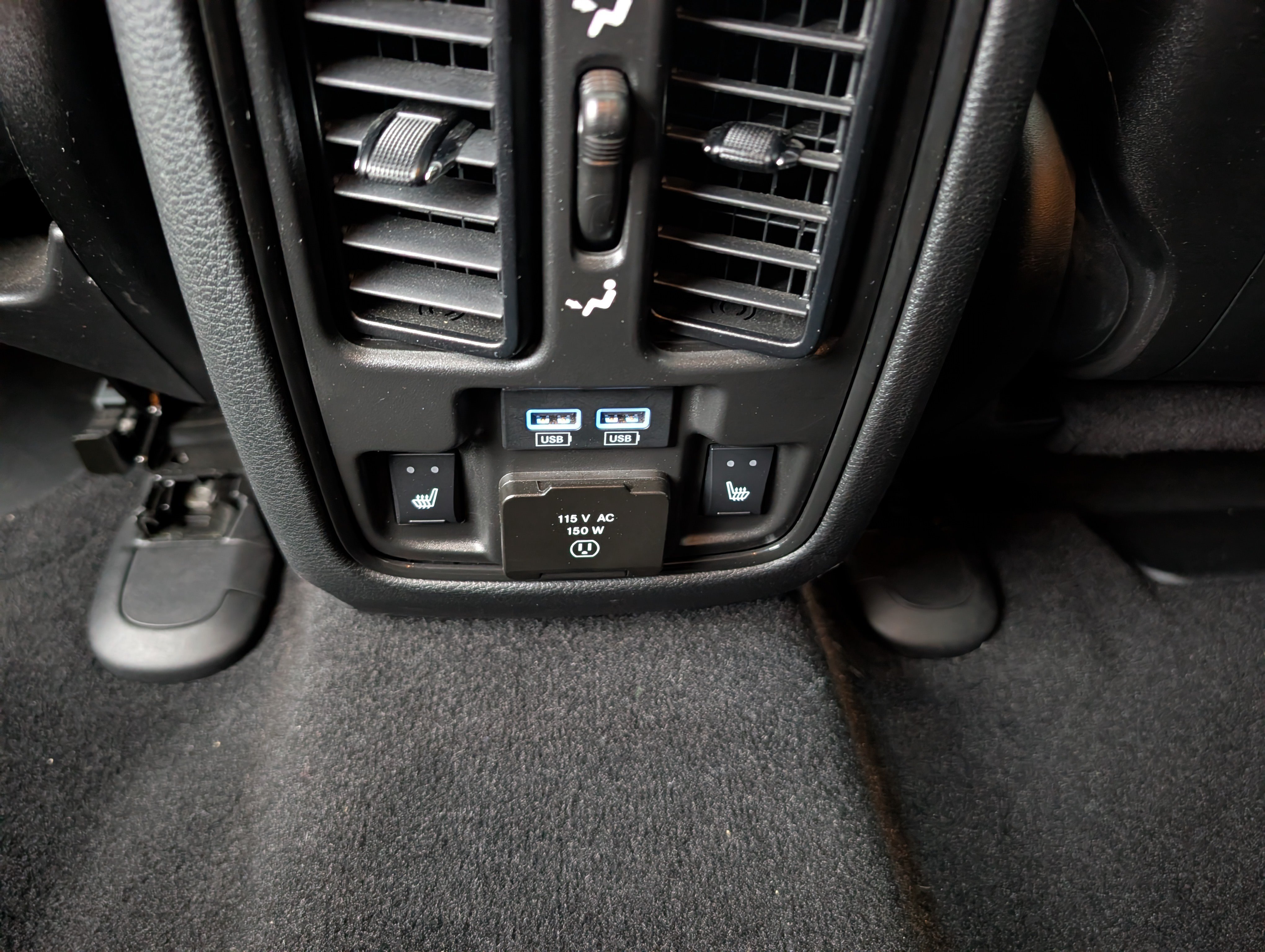 Used 2023 Dodge Durango GT AWD/4WD image 18
