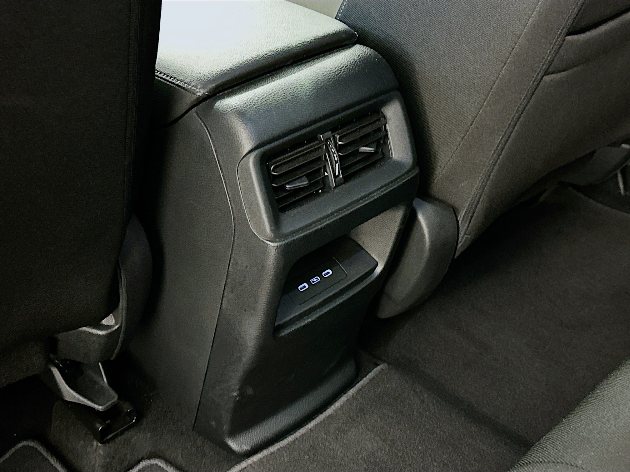 Used 2025 Honda CR-V EX image 28