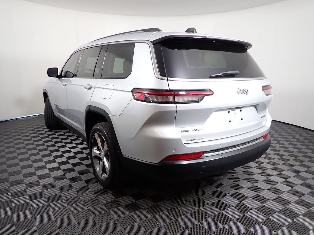 Used 2021 Jeep Grand Cherokee L Limited AWD/4WD image 11