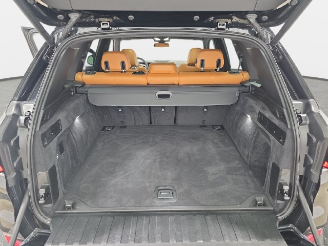 Certified 2024 BMW X5 xDrive40i w/ Parking Assistance Package AWD/4WD image 32