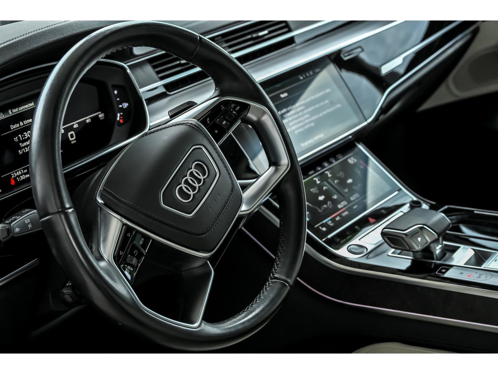 Used 2023 Audi A8 L 3.0T w/ Comfort Plus Package AWD/4WD image 15