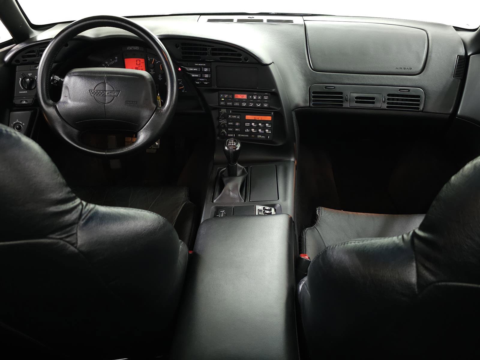 Used 1996 Chevrolet Corvette Coupe RWD image 15