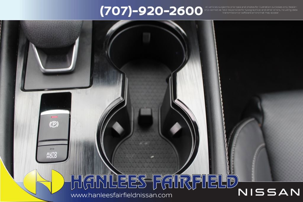 Used 2023 Nissan Rogue Platinum w/ Platinum Premium Package image 23