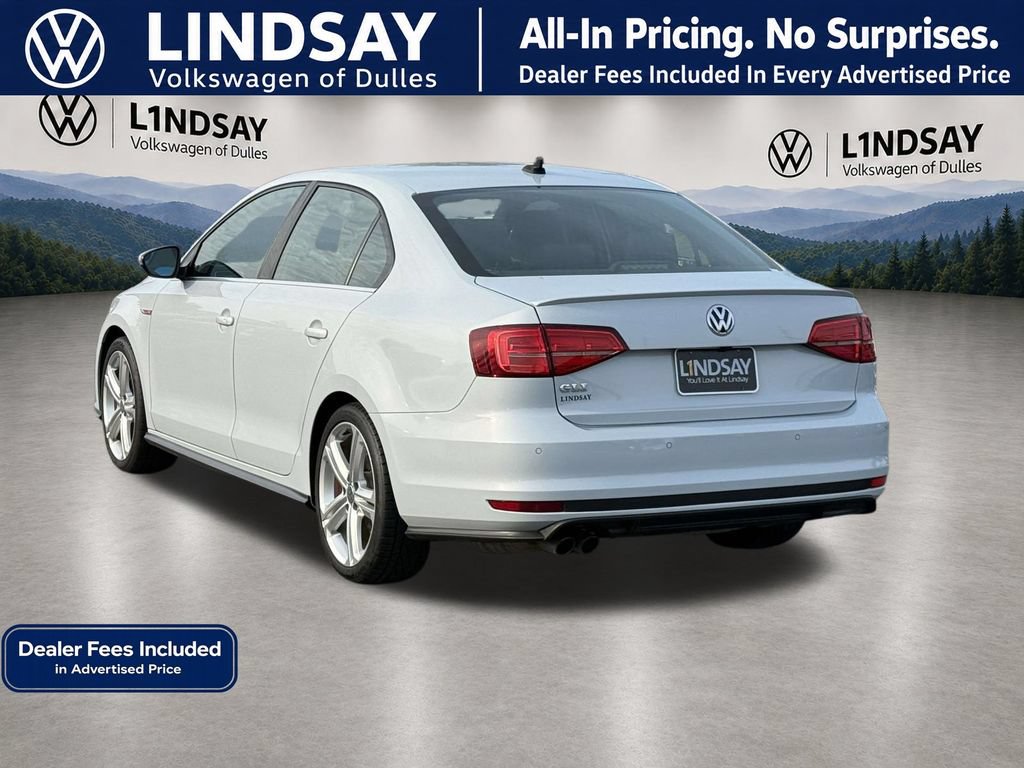 Used 2017 Volkswagen Jetta GLI FWD image 5