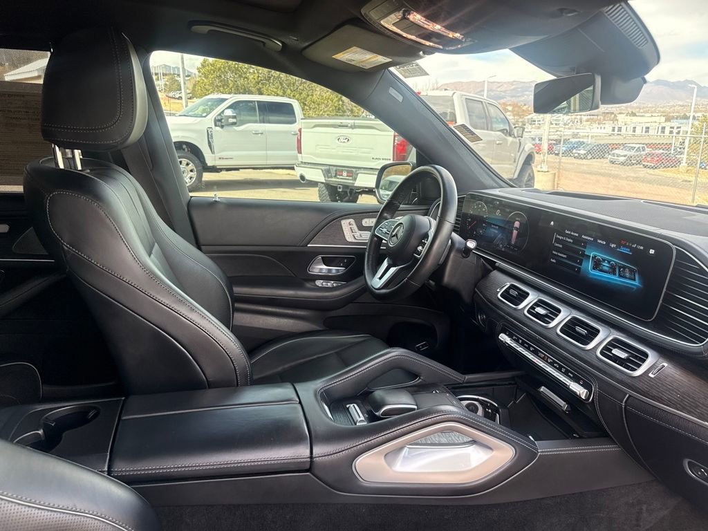 Used 2022 Mercedes-Benz GLS 450 4MATIC image 31