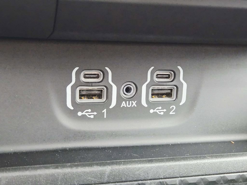 Used 2023 RAM 1500 Laramie image 29