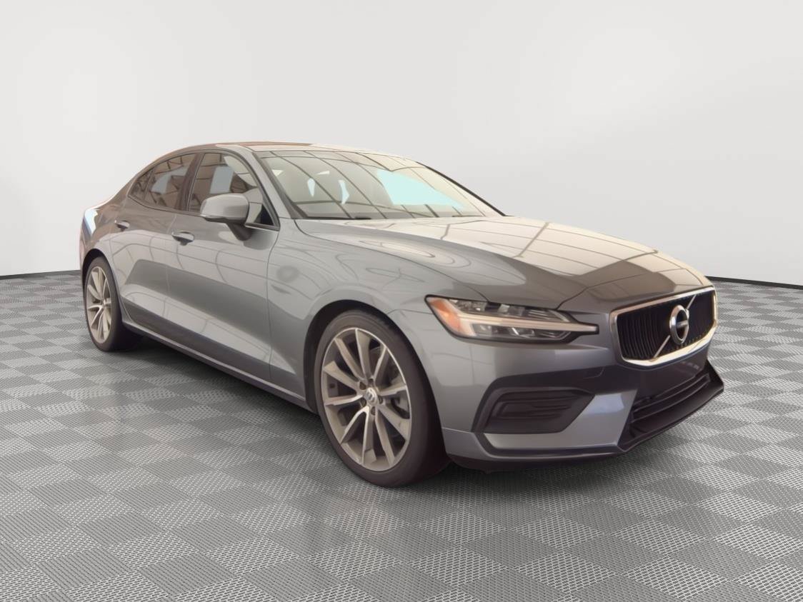 Used 2020 Volvo S60 T5 Momentum FWD image 5
