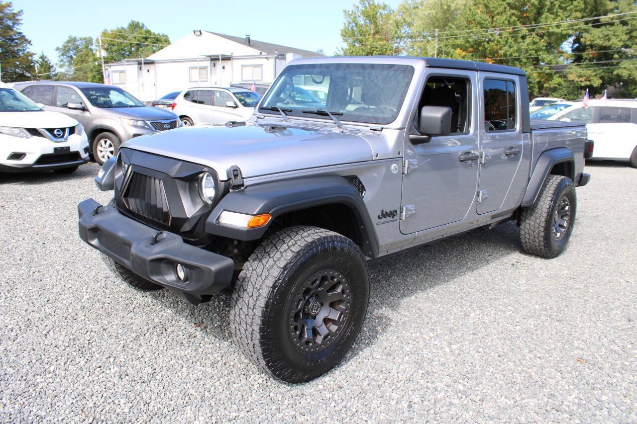 Used 2020 Jeep Gladiator Sport w/ Quick Order Package 24S AWD/4WD image 2