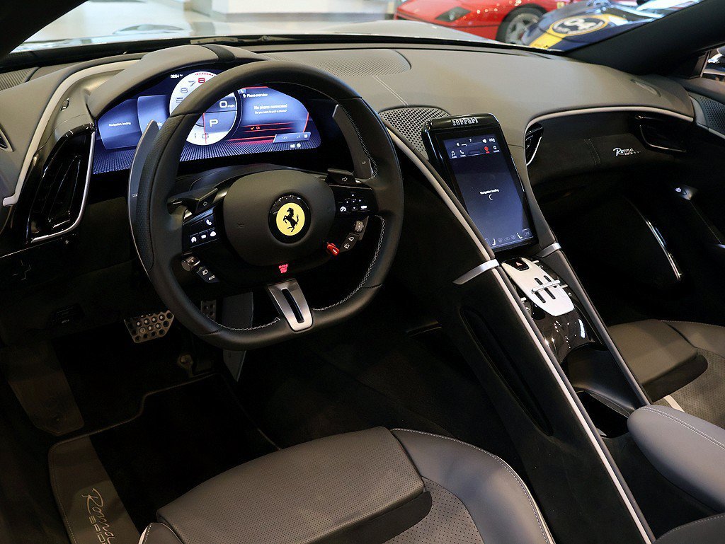 Certified 2026 Ferrari Roma Spider RWD image 6