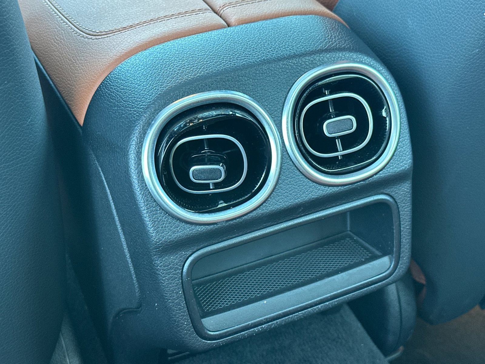 Certified 2025 Mercedes-Benz C 300 4MATIC Sedan image 14