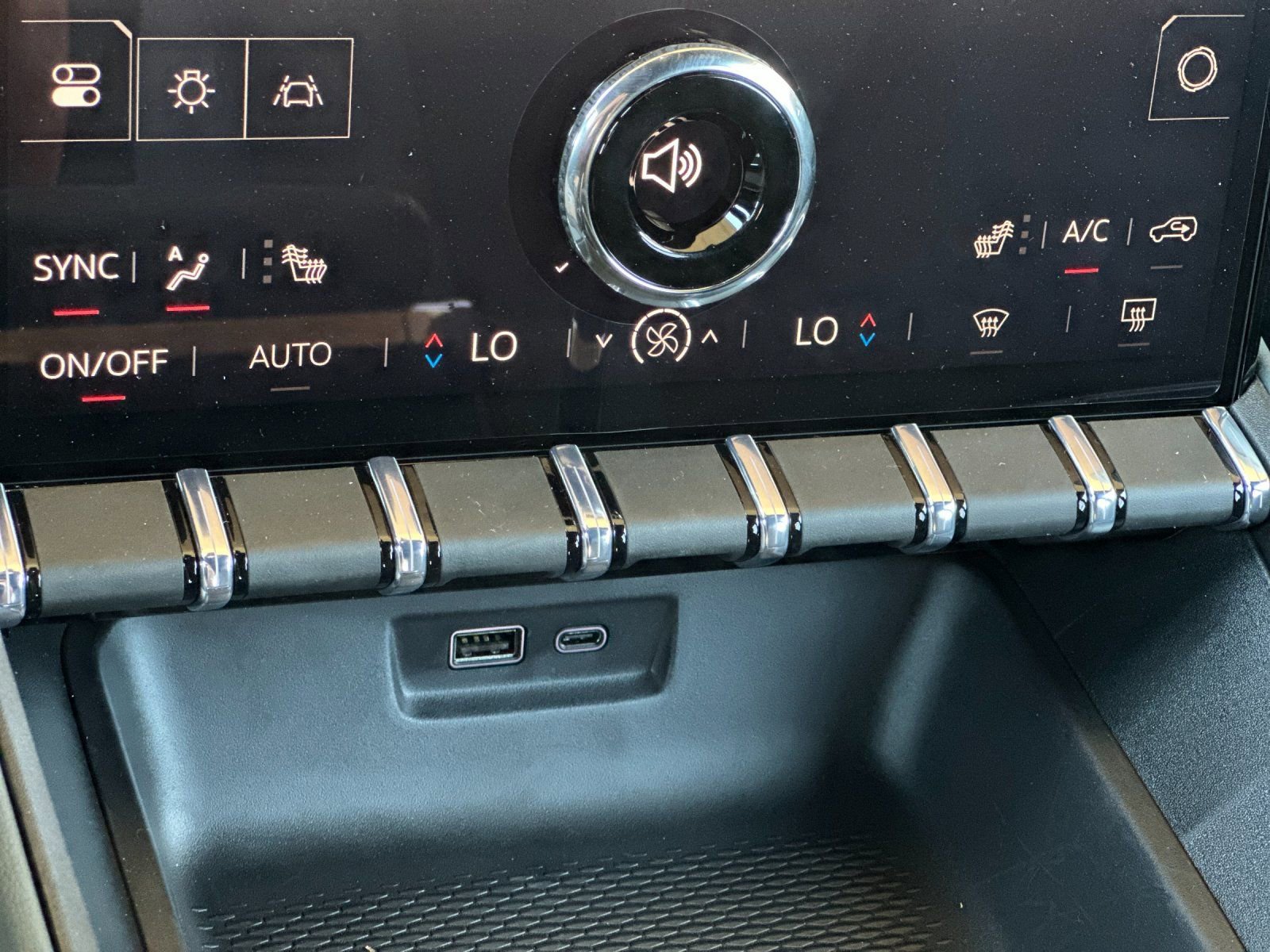 New 2026 GMC Terrain AT4 AWD/4WD image 21