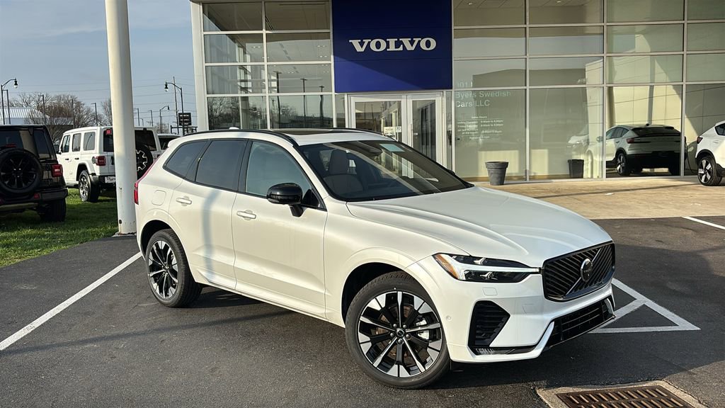 New 2026 Volvo XC60 B5 Plus w/ Protection Package Premier AWD/4WD image 2