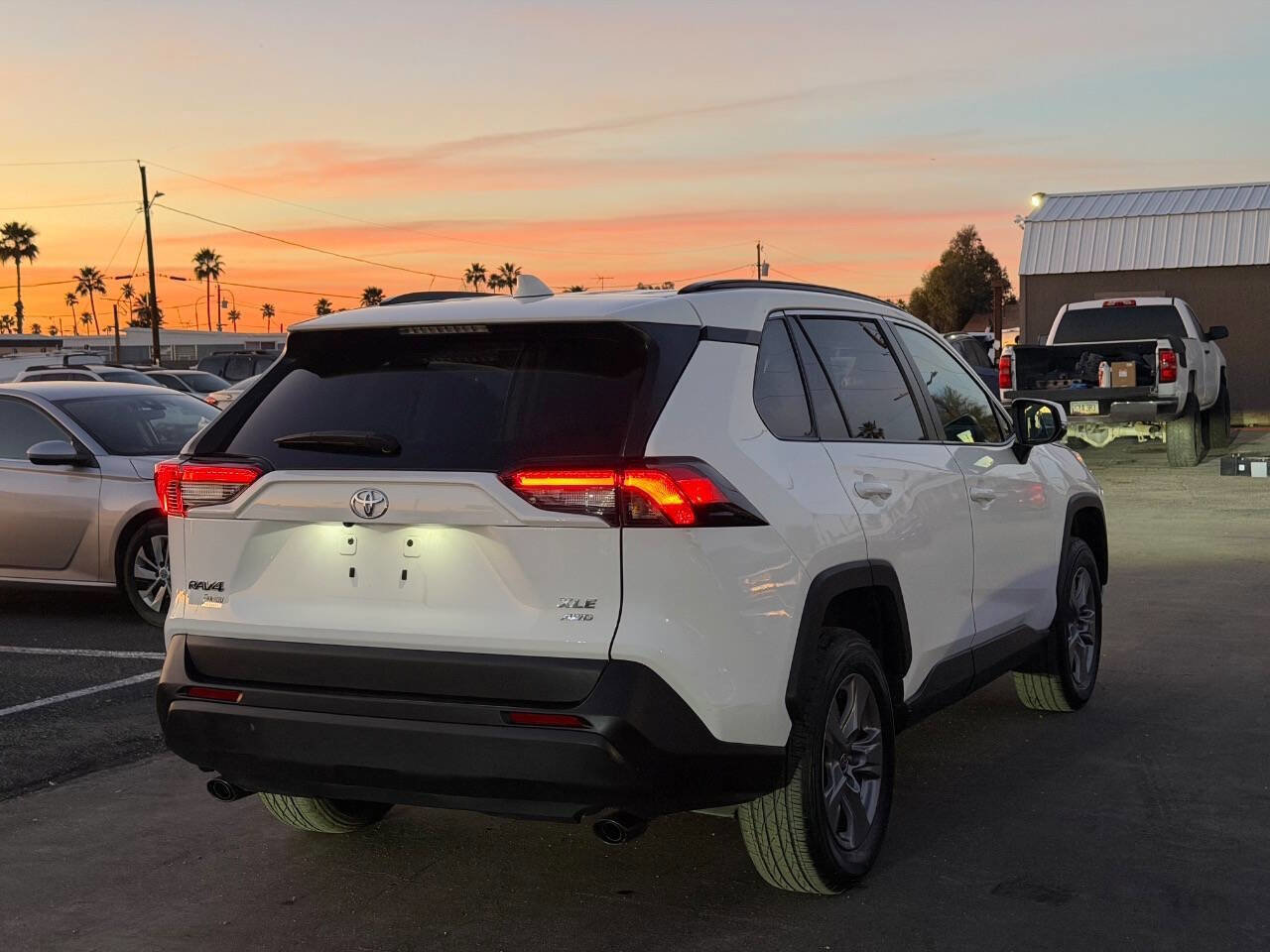 Used 2024 Toyota RAV4 XLE w/ Convenience Package image 12