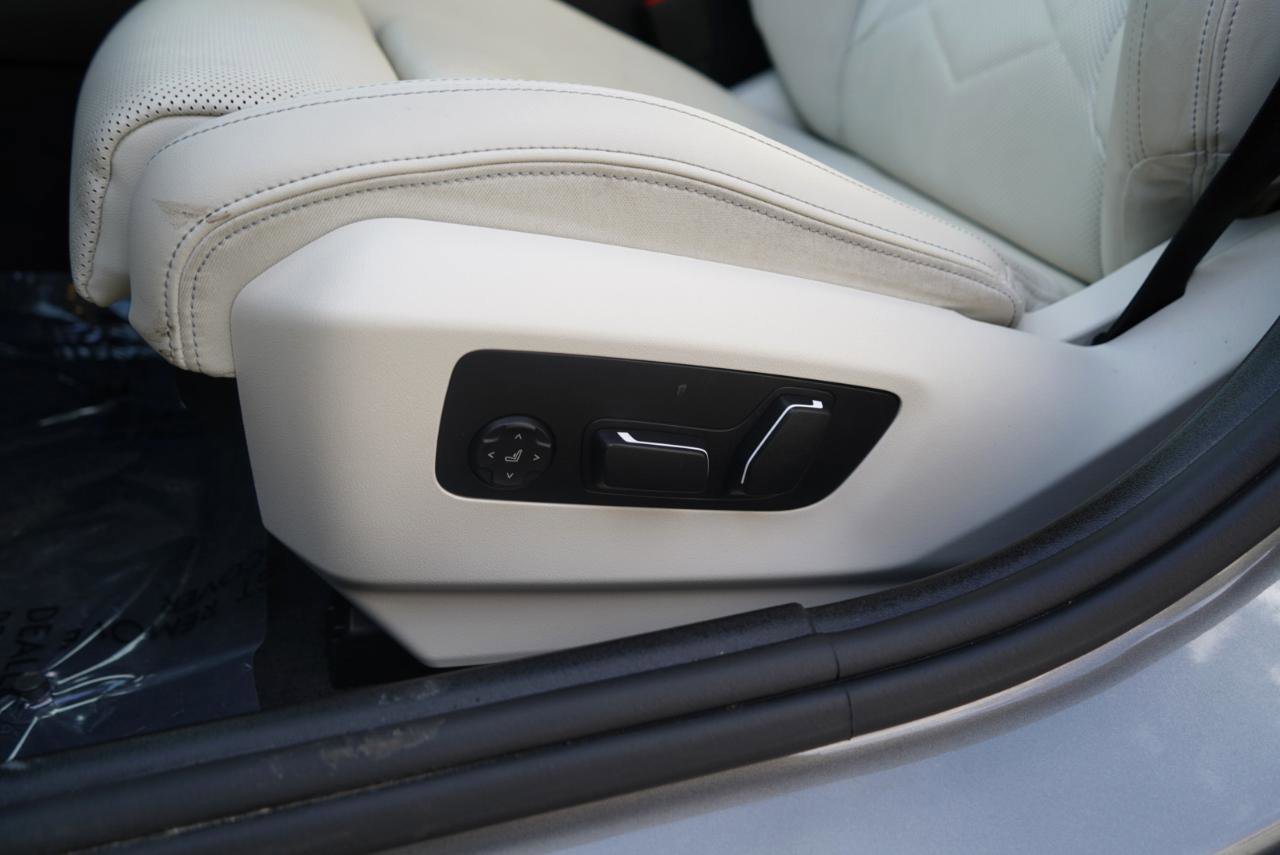 Used 2024 BMW 530i xDrive 530i xDrive Sedan w/ Convenience Package image 20