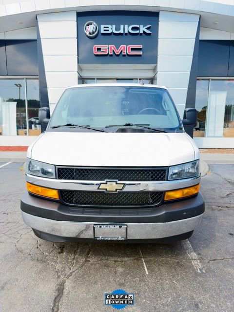 Used 2023 Chevrolet Express 2500 Work Van w/ Driver Convenience Package image 5
