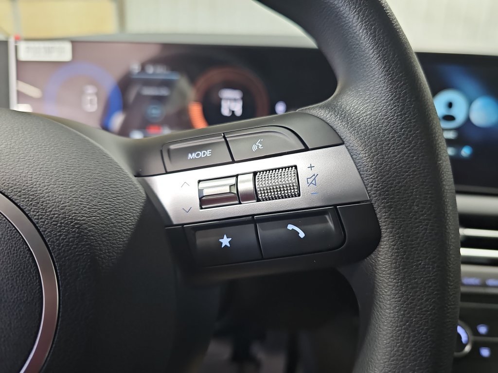 New 2026 Hyundai Tucson SE AWD/4WD image 17