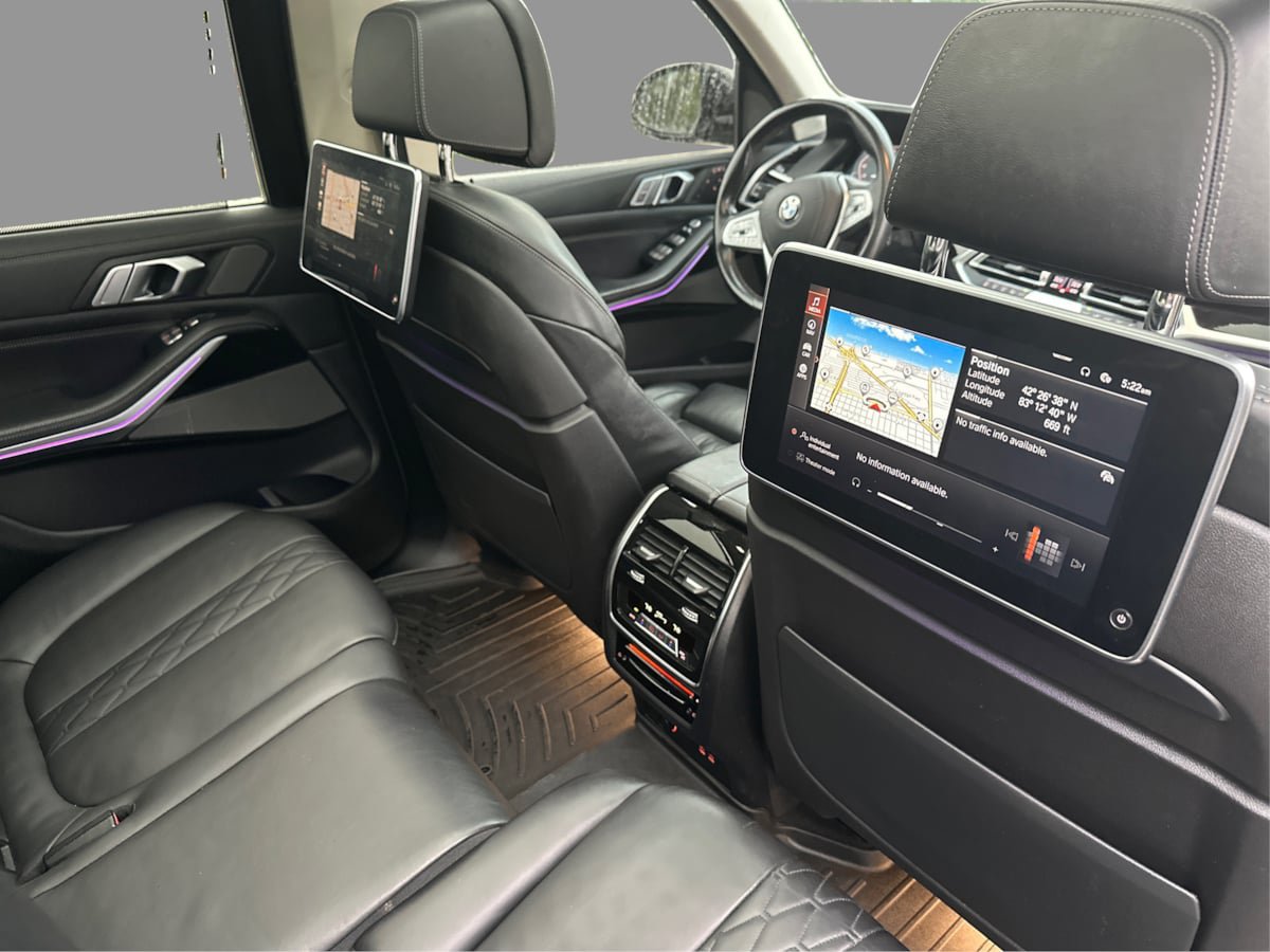 Used 2019 BMW X7 xDrive50i w/ Dynamic Handling Package AWD/4WD image 55