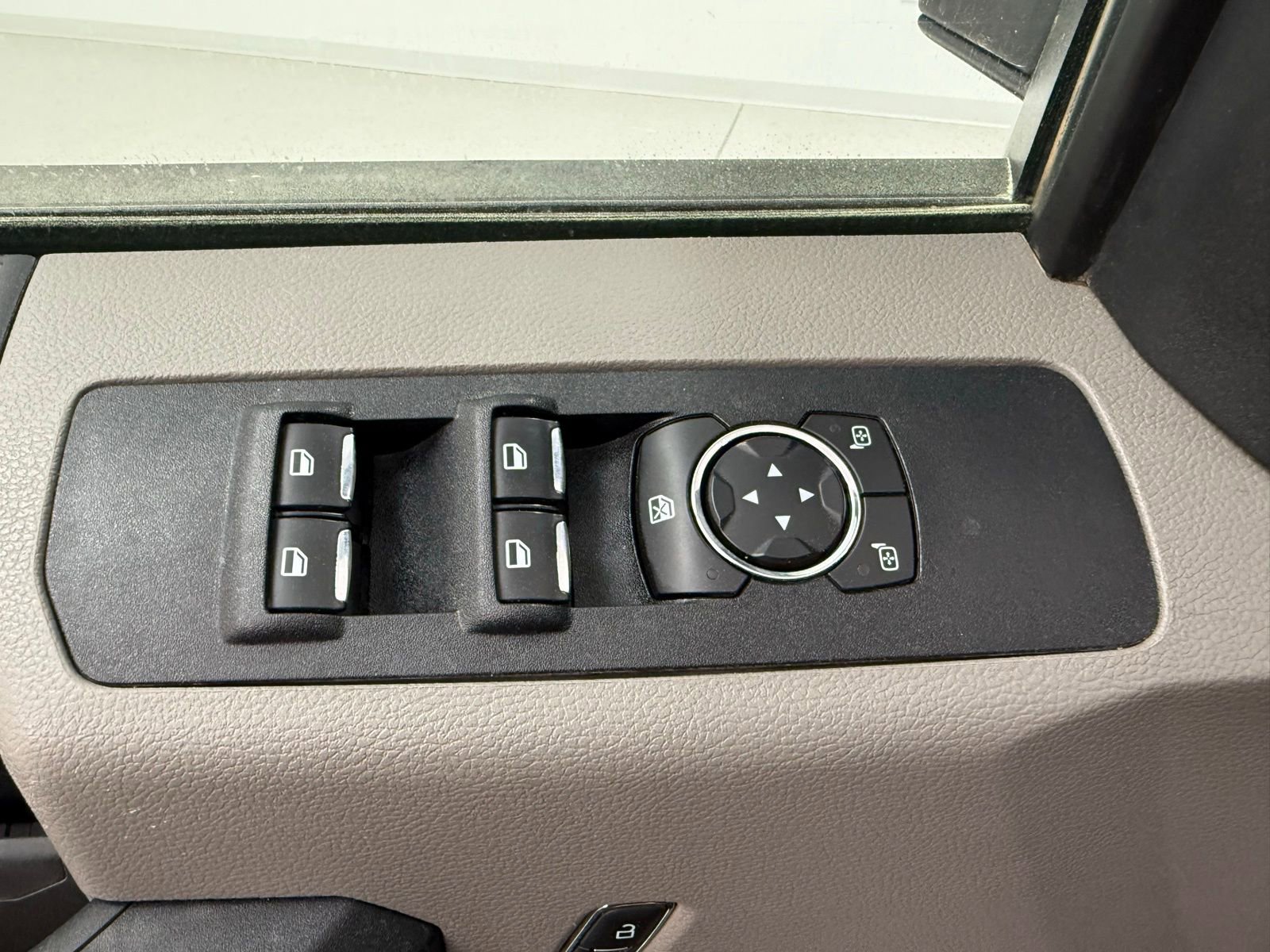 Used 2020 Ford F250 XL w/ Power Equipment Group image 13