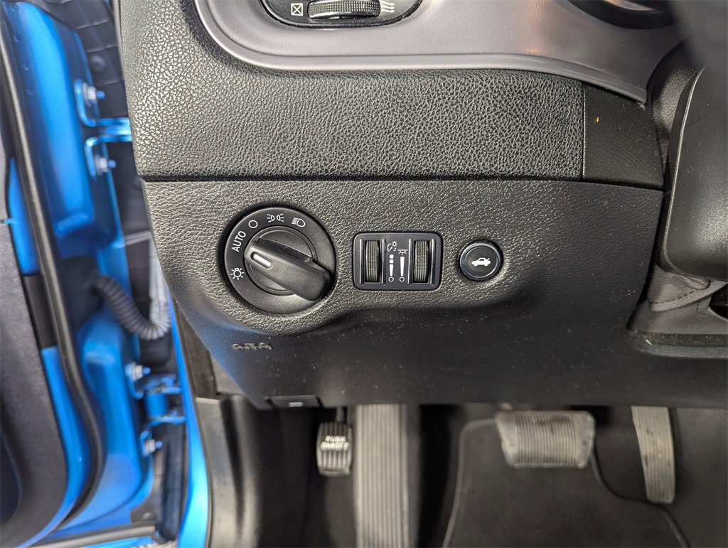 Used 2023 Dodge Charger R/T w/ Blacktop Package image 20