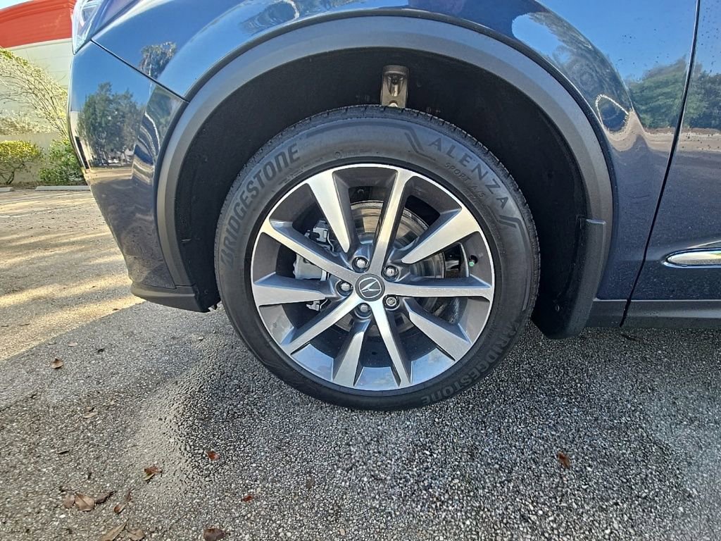 Certified 2025 Acura MDX w/ Technology Package image 11