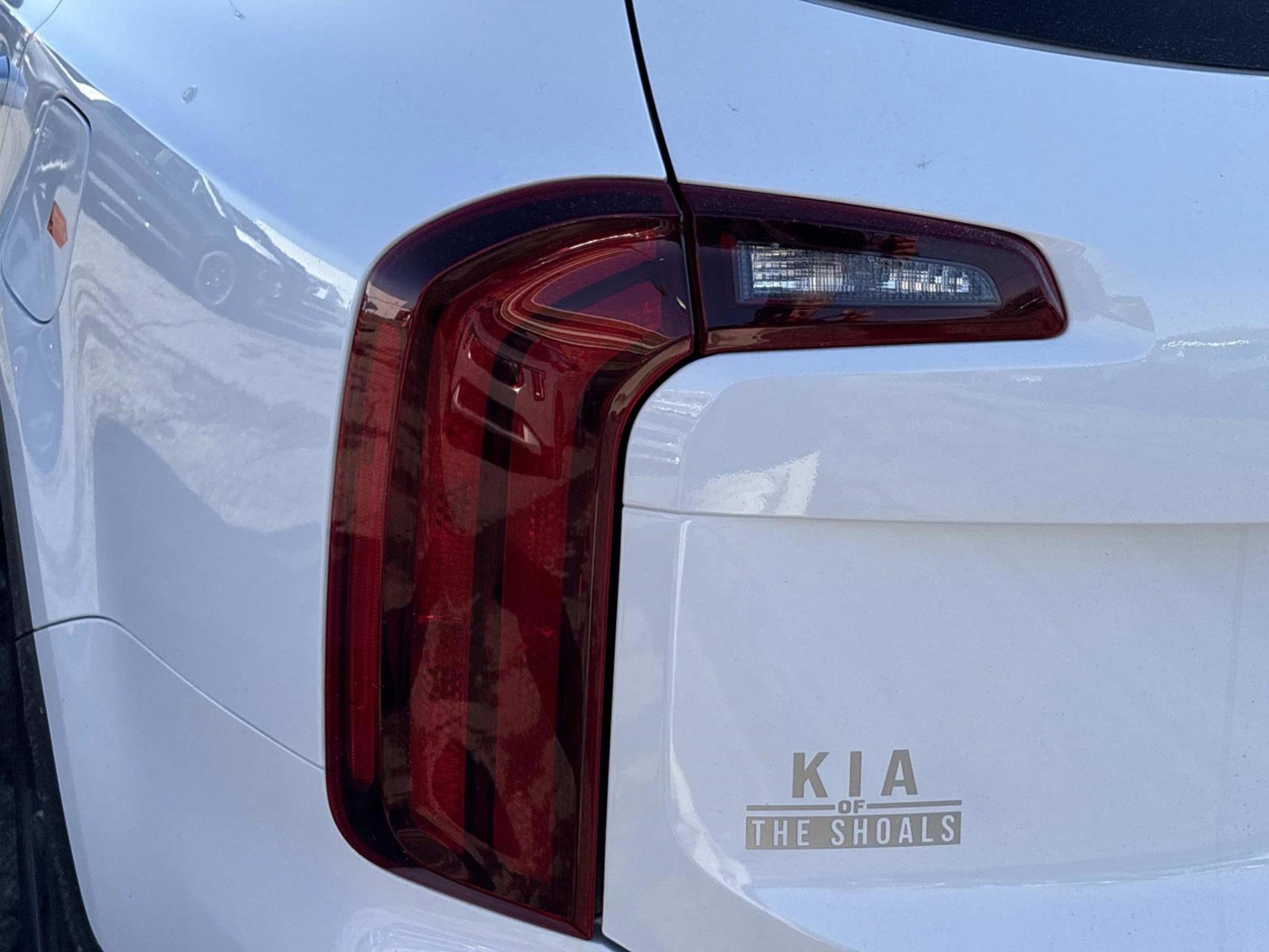 New 2025 Kia Telluride S image 32