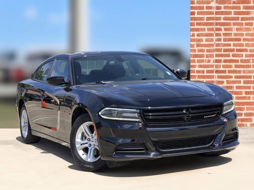 Used 2021 Dodge Charger SXT w/ Cold Weather Package