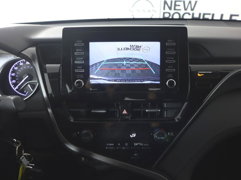 Used 2023 Toyota Camry LE image 15