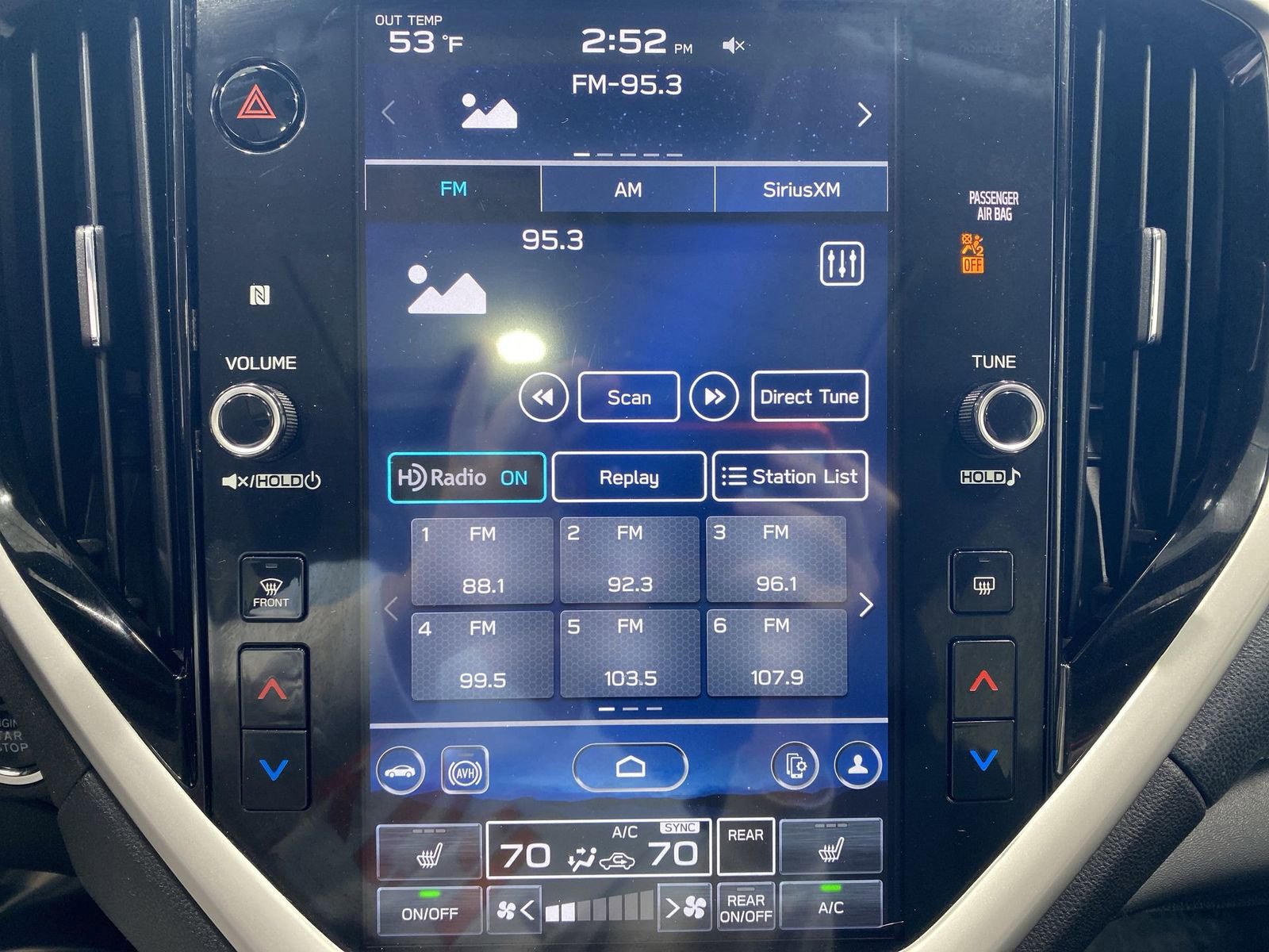 Used 2023 Subaru Ascent Limited w/ Technology Package AWD/4WD image 16
