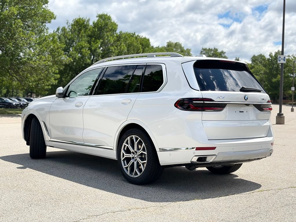 New 2027 BMW X7 xDrive40i AWD/4WD image 4
