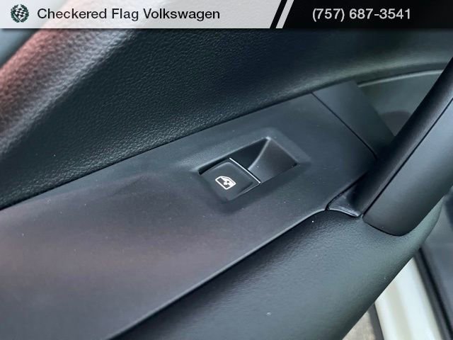 New 2026 Volkswagen Tiguan SE R-Line image 26