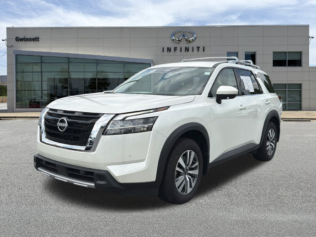 Used 2024 Nissan Pathfinder SL FWD image 1