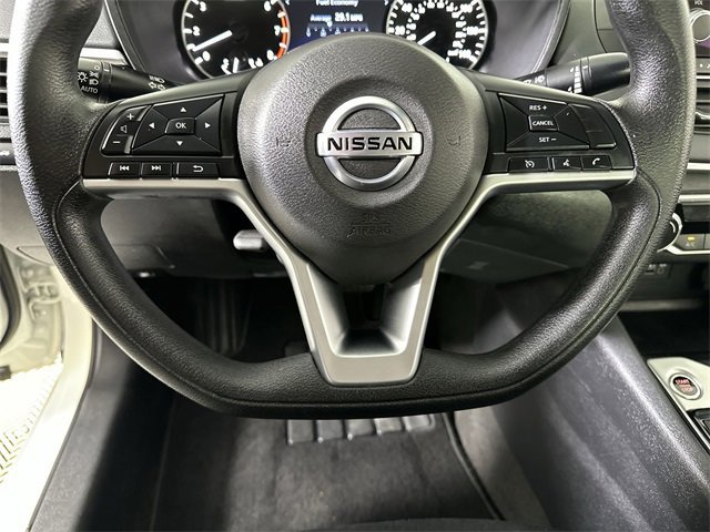 Used 2022 Nissan Altima 2.5 SV image 11