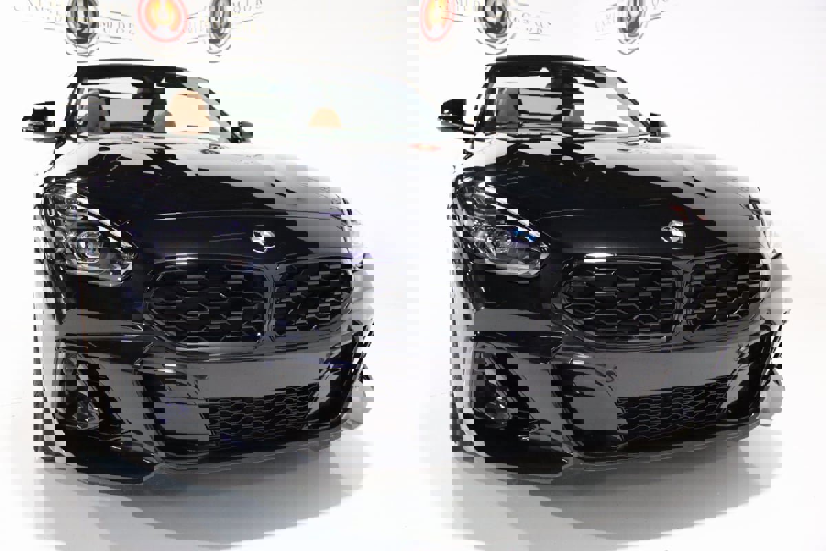 Used 2024 BMW Z4 M40i w/ Premium Package image 28