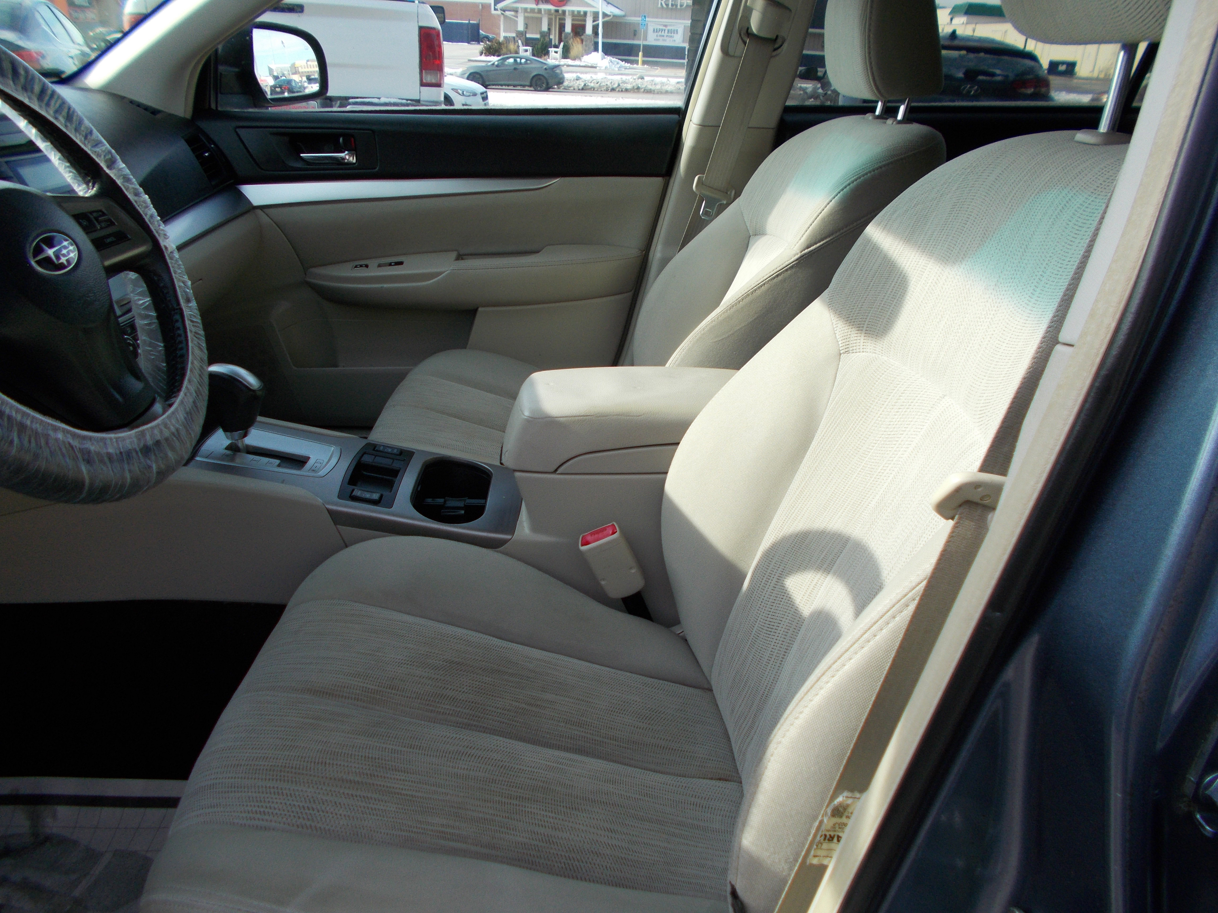 Used 2013 Subaru Outback 2.5i Premium image 11