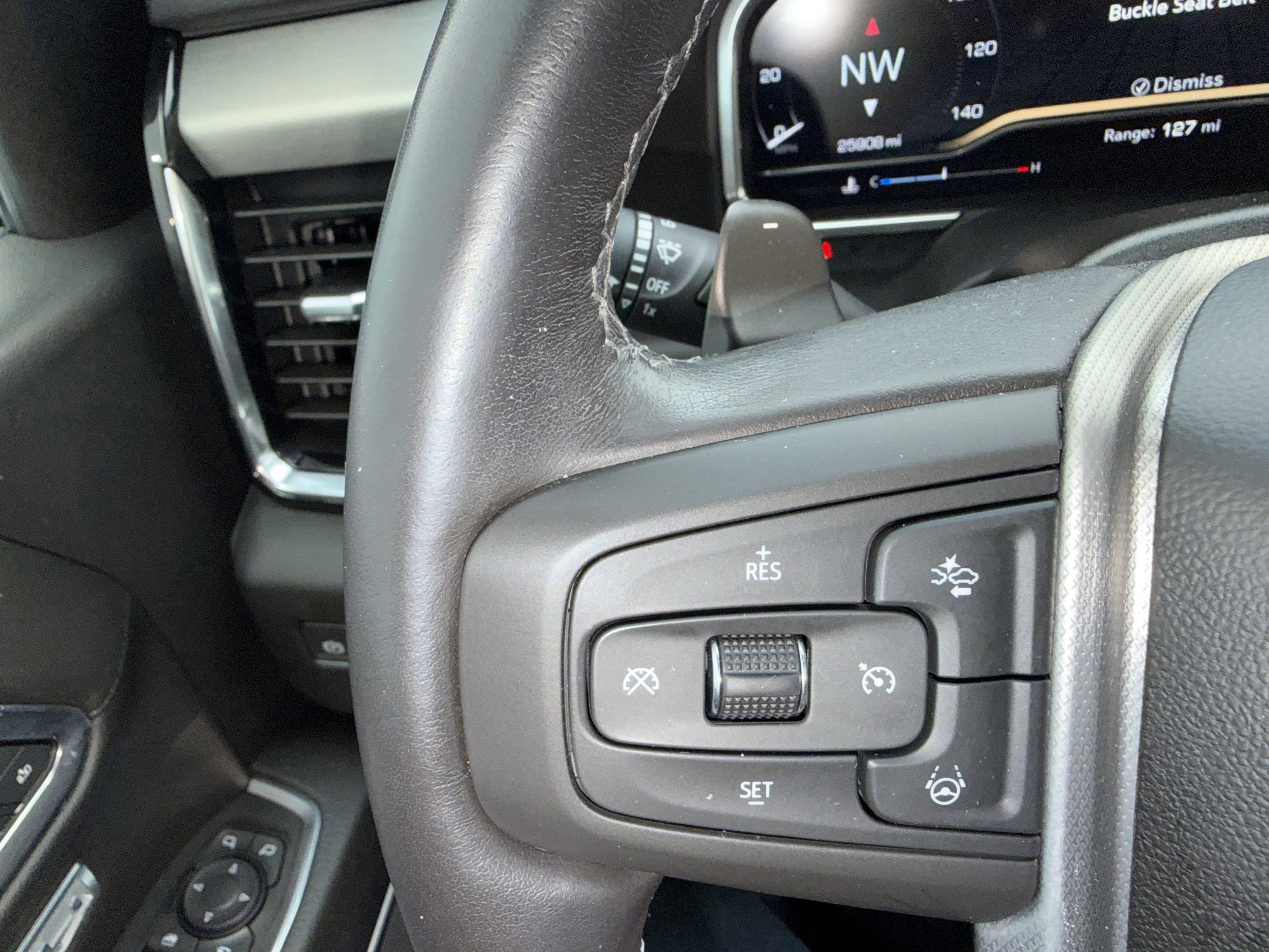 Used 2023 GMC Sierra 1500 Denali w/ Technology Package image 29