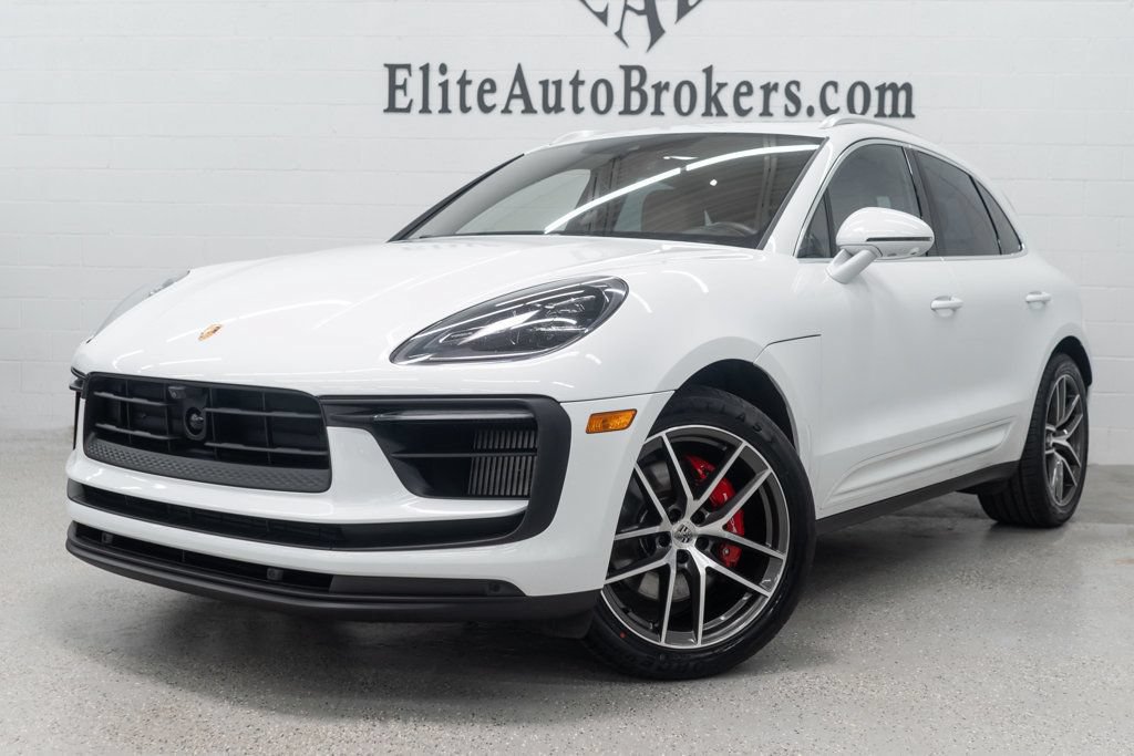 Used 2024 Porsche Macan S AWD/4WD image 57
