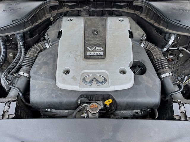 Used 2018 INFINITI Q70 L 3.7 image 32