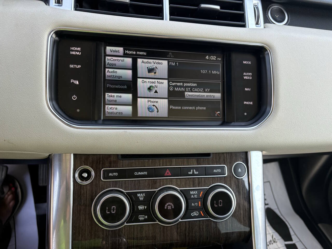 Used 2015 Land Rover Range Rover Sport HSE AWD/4WD image 28