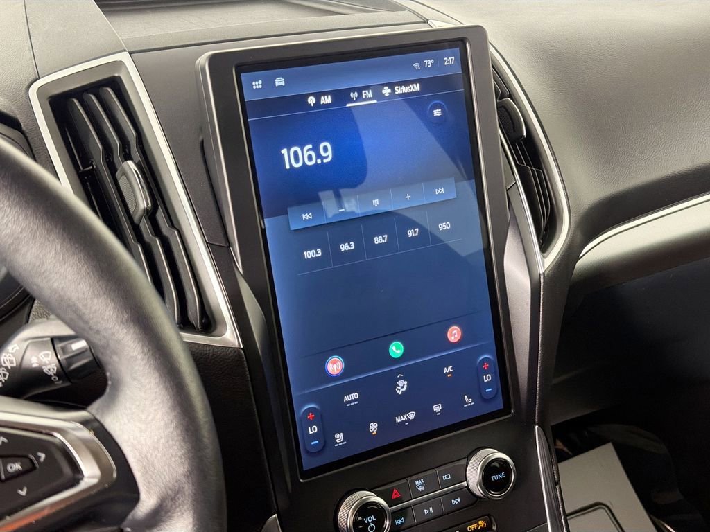 Used 2024 Ford Edge Titanium image 14