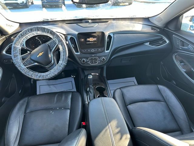 Used 2018 Chevrolet Malibu Premier w/ Premier Sun and Wheel Package image 35